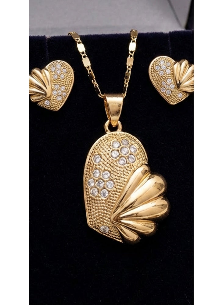 Fashion Jewelry Elegant Gold Tone Necklace and Earrings Set for Women, Heart Shell Design Pendant with Sparkling Crystal Stones, Luxury Jewelry Set for Party, Wedding and Daily Wear - Image 2